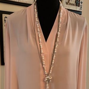 Jones New York light pink blouse